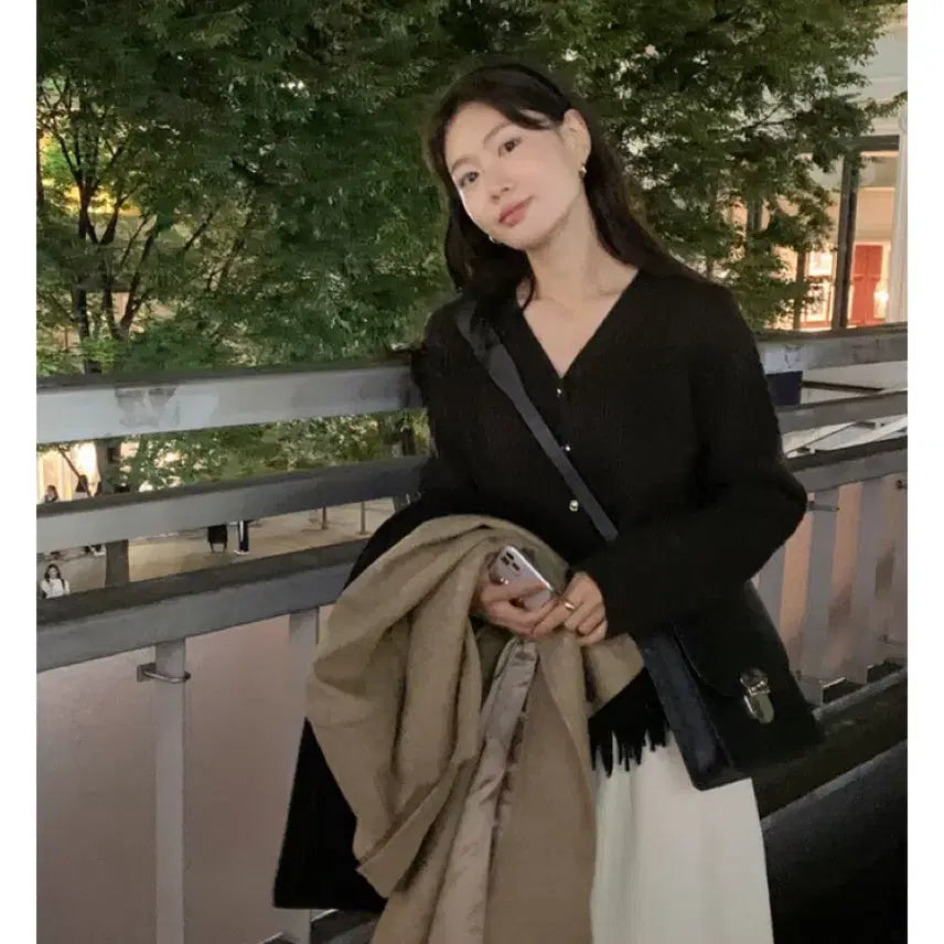 [BUNJANG] Underbee Melk Cardigan Extra Fine Wool 80% / [언더비] Melk 가디건 (우디올리브) 엑스트라파인울 80%