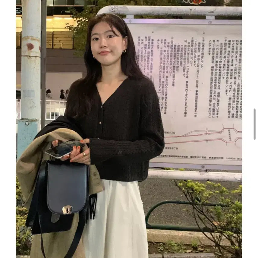 [BUNJANG] Underbee Melk Cardigan Extra Fine Wool 80% / [언더비] Melk 가디건 (우디올리브) 엑스트라파인울 80%
