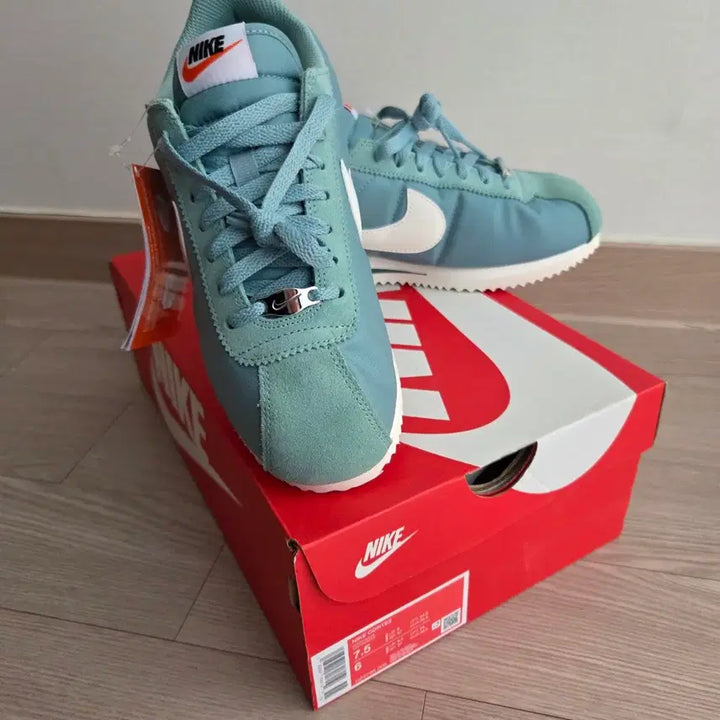 [BUNJANG] Nike Cortez Textile Sneakers / 새상품 나이키 코르테즈 텍스타일 245
