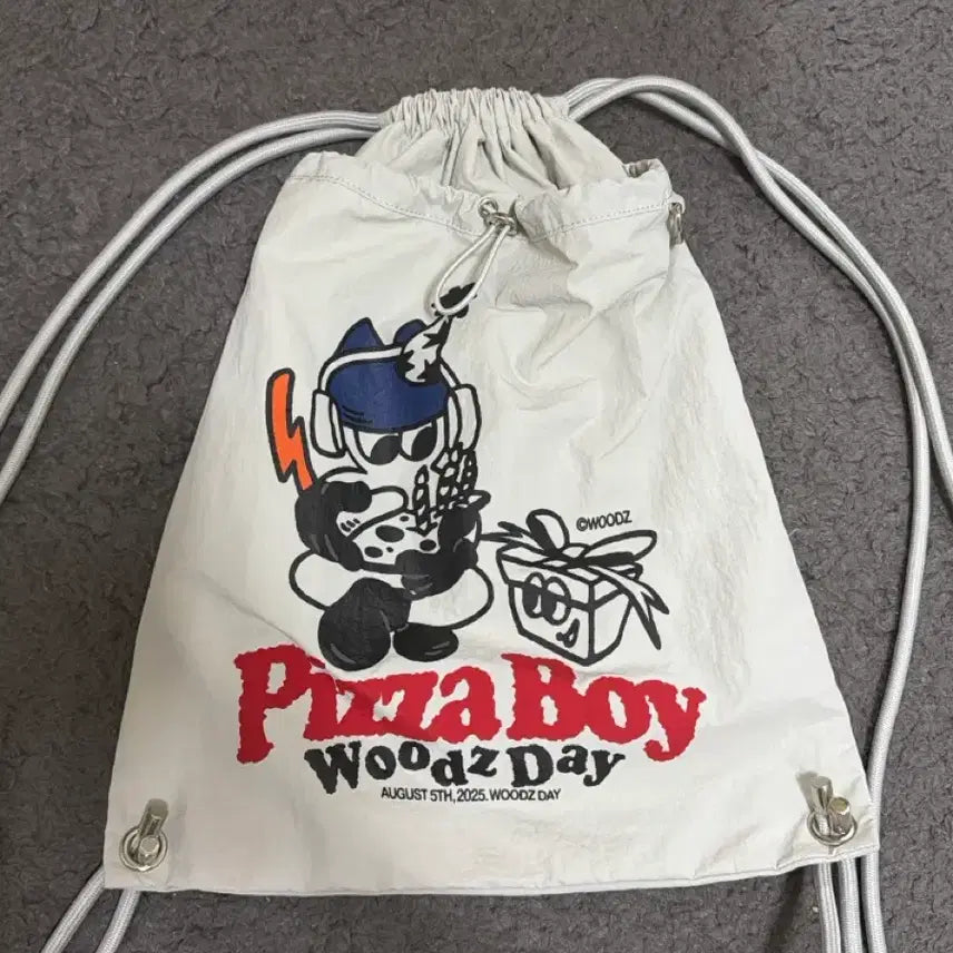 [BUNJANG] WOODZ Pizza Boy Bag / 우즈 woodz 피자보이 가방