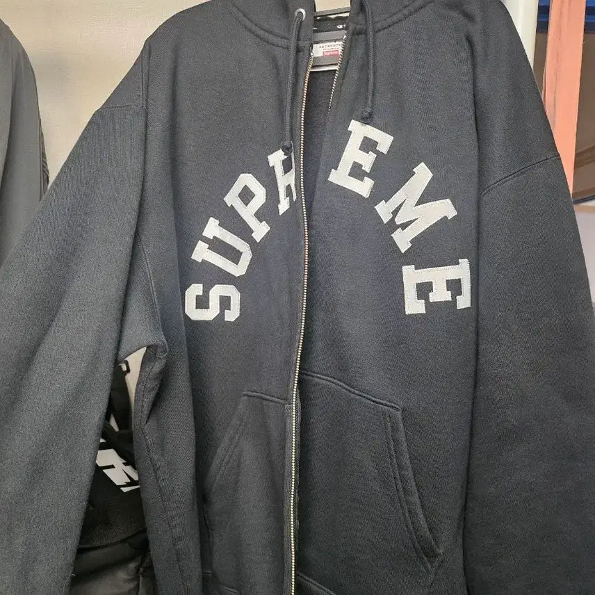 [BUNJANG] Supreme x Champion Hoodie Black XL / 슈프림x챔피온 후드집업 24ss