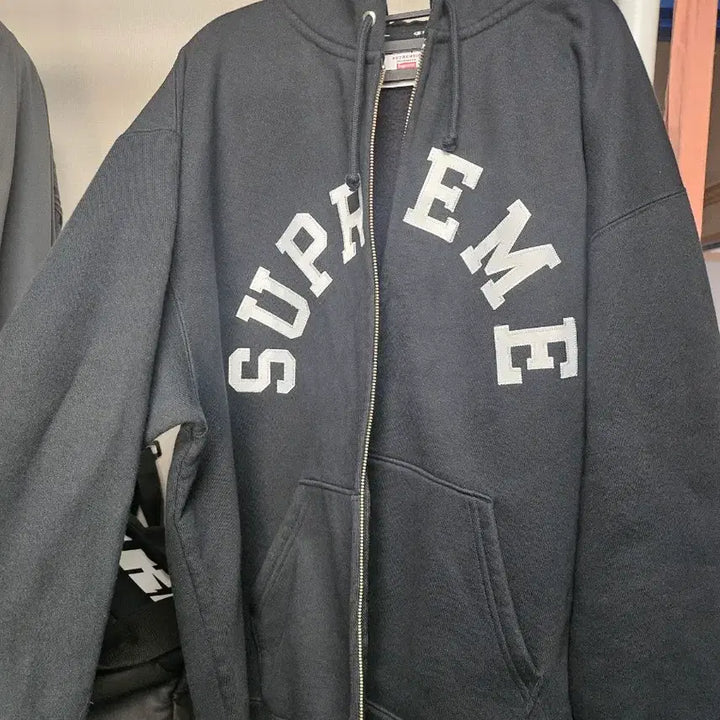 [BUNJANG] Supreme x Champion Hoodie Black XL / 슈프림x챔피온 후드집업 24ss