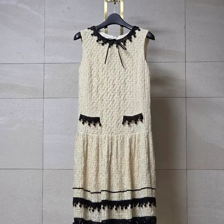 [BUNJANG] Anna Sui Ivory Wool Dress / 안나수이