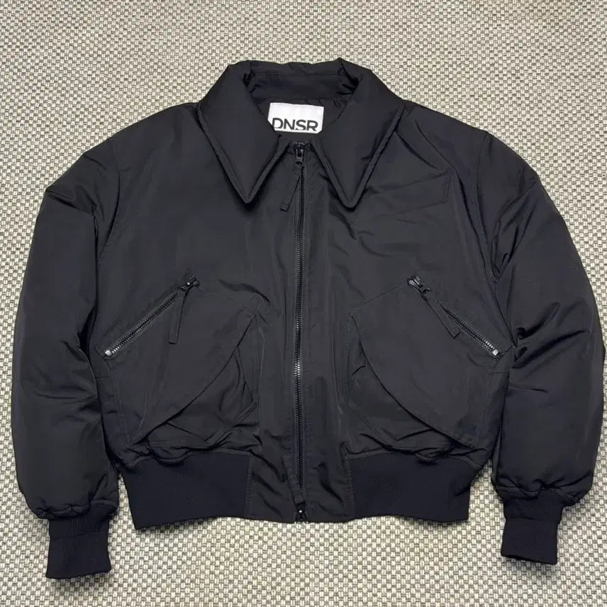 [BUNJANG] L DNSR Flight Crop Padded Jumper Black / [L] 디앤써 (dnsr) 플라이트 크롭 패딩 점퍼 블랙