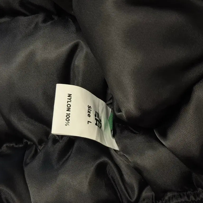 [BUNJANG] L DNSR Flight Crop Padded Jumper Black / [L] 디앤써 (dnsr) 플라이트 크롭 패딩 점퍼 블랙