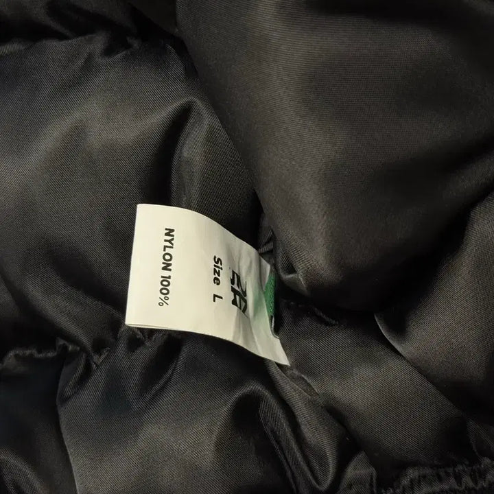 [BUNJANG] L DNSR Flight Crop Padded Jumper Black / [L] 디앤써 (dnsr) 플라이트 크롭 패딩 점퍼 블랙