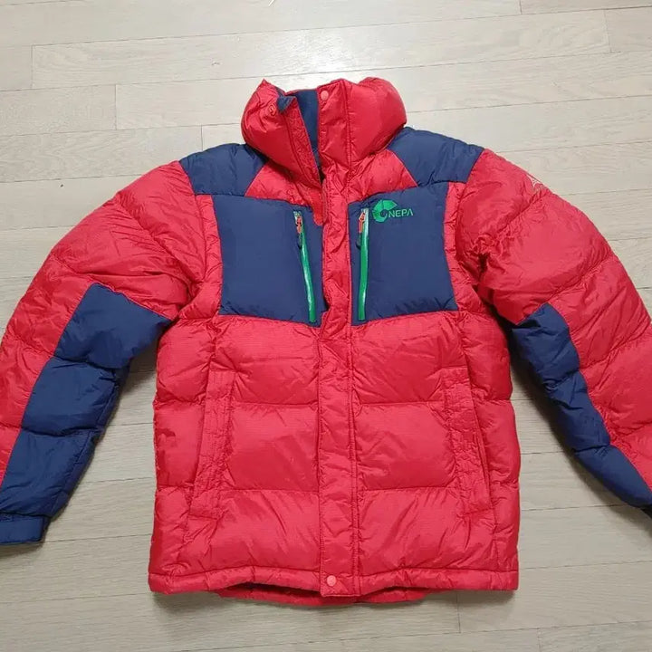 [BUNJANG] Nepa Men's Padded Jacket (Size 90) / 네파 남성 패딩 90사이즈