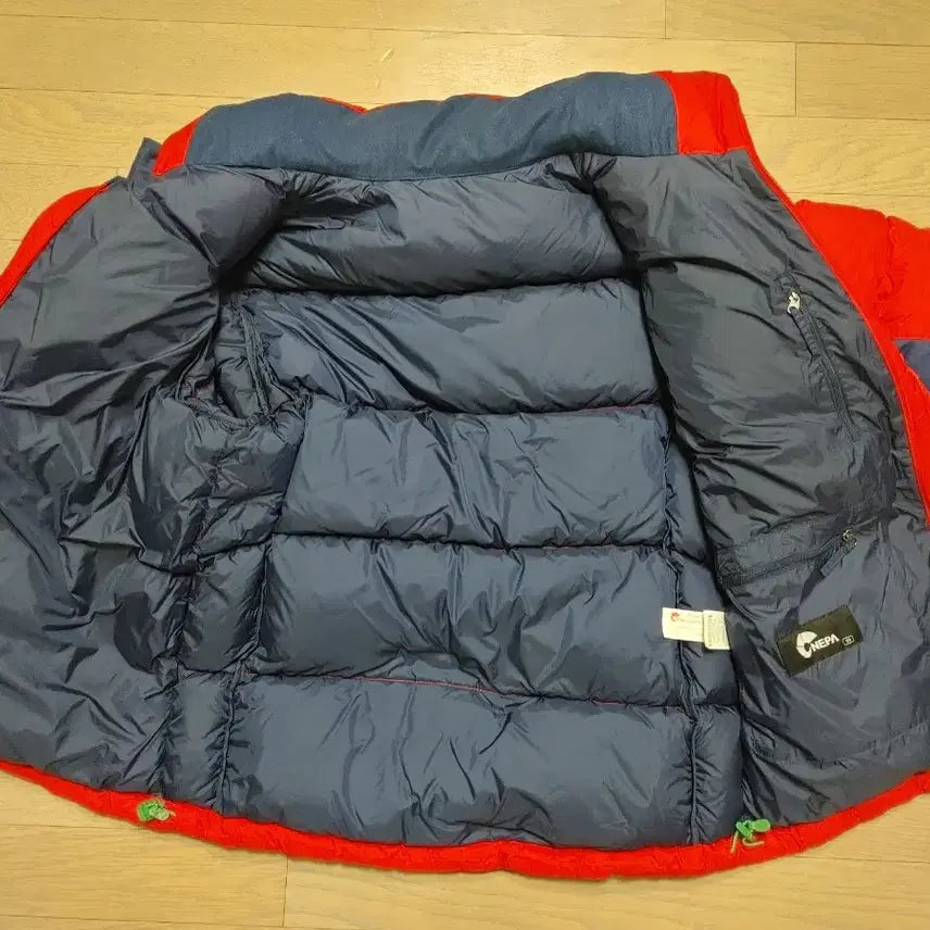 [BUNJANG] Nepa Men's Padded Jacket (Size 90) / 네파 남성 패딩 90사이즈