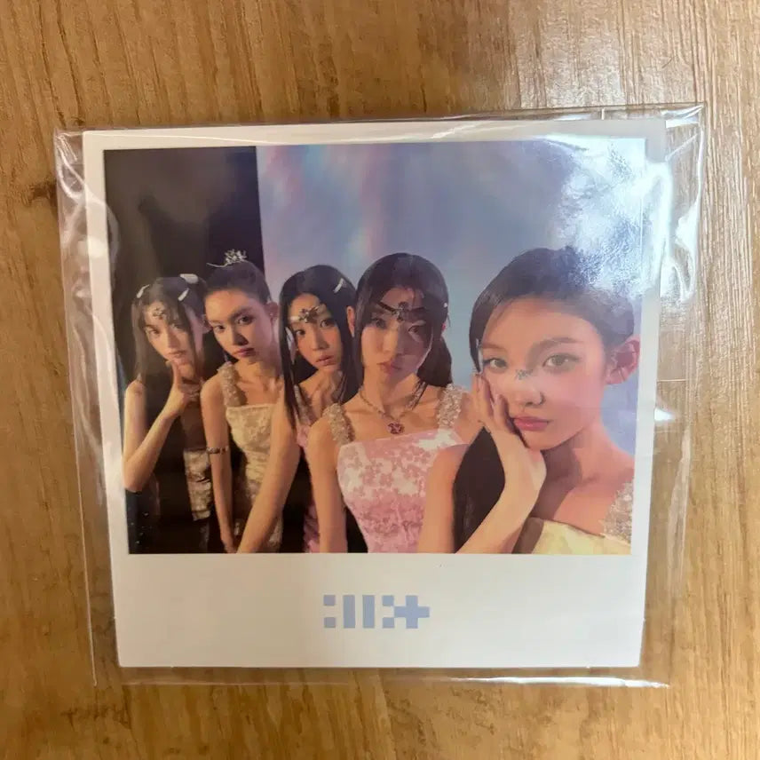 [BUNJANG] ILLIT BOMB Album Bundle Set / 아일릿 밤 bomb 개봉앨범 판매 특전 포함