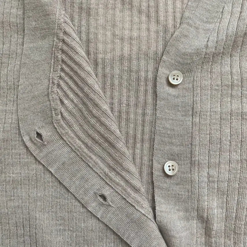 [BUNJANG] Sie Oblique Button Knit Beige / 시에 sie 오블리크 버튼 니트 베이지