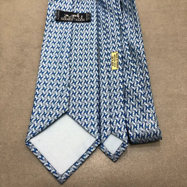 [BUNJANG] Hermes French Silk Tie / 에르메스 프랑스 넥타이