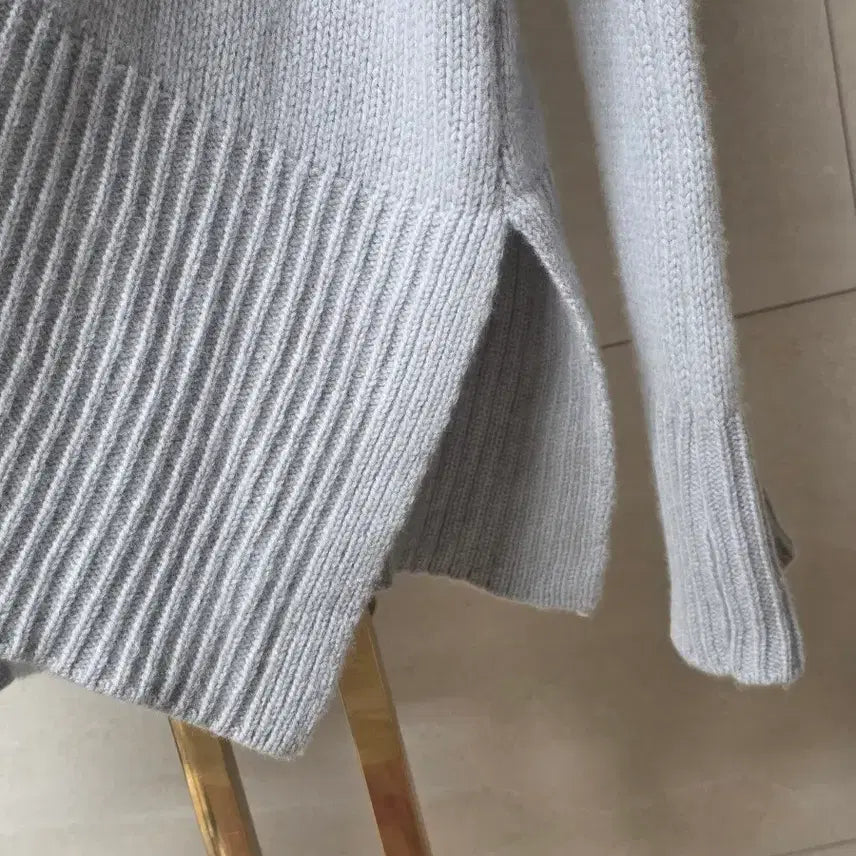 [BUNJANG] Sie Seoul High Neck Side Slit Knit Sweater / 시에 울 하이넥 사이드 슬릿 니트