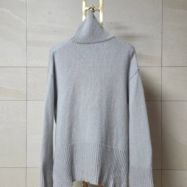 [BUNJANG] Sie Seoul High Neck Side Slit Knit Sweater / 시에 울 하이넥 사이드 슬릿 니트