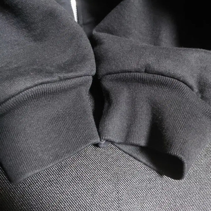 [SOLD OUT] 슈프림 아크 써멀 라인드 집업 후드 스웨트셔츠 블랙 - 24FW