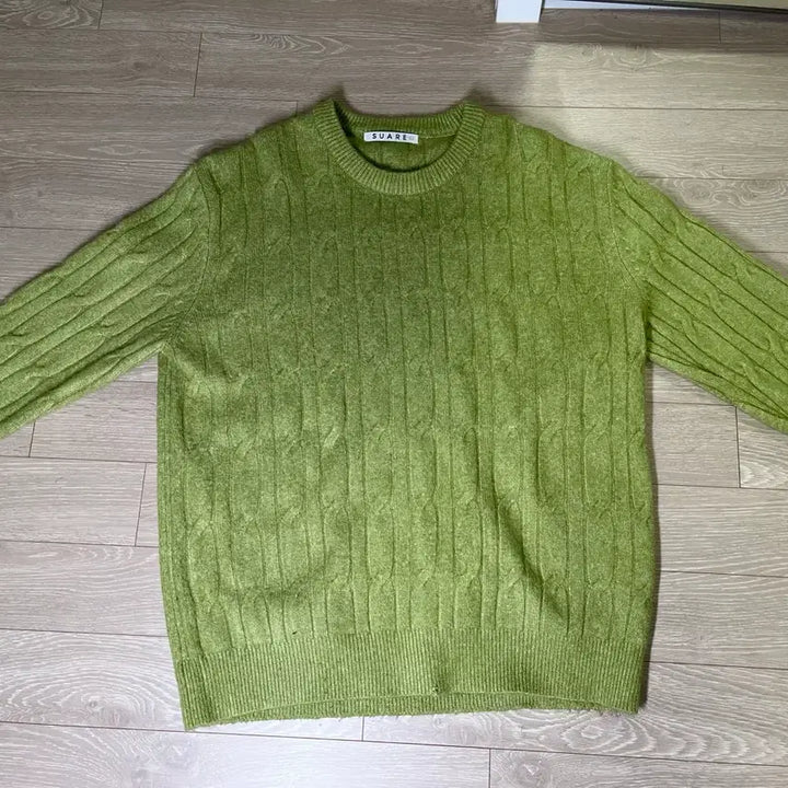 [BUNJANG] Suaré Green Knit / 수아레 녹차색 니트