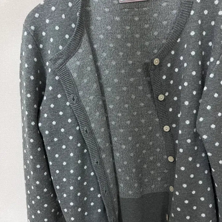 [BUNJANG] Sculptor Dot Cardigan Gray S / 스컬프터 도트 가디건 그레이 s