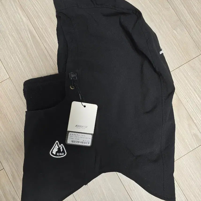 [BUNJANG] Kareta Bundle Set Man-to-Man / Balaclava / KARETA 카레타 번개 맨투맨 / 바라클라바 묶음