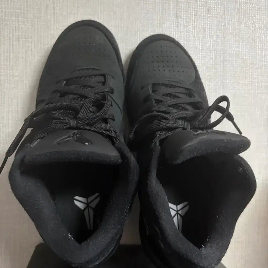 [BUNJANG] Nike Kobe 4 Protro Black University Gold Sneakers / [265]나이키 코비4 프로트로 블랙 유니버시티 골드