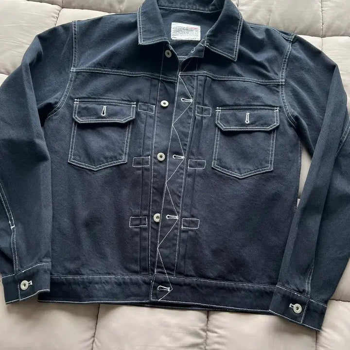 [BUNJANG] Birthday Suit Minimalist Trucker Jacket / 벌스데이수트 미니멀 트러커 자켓