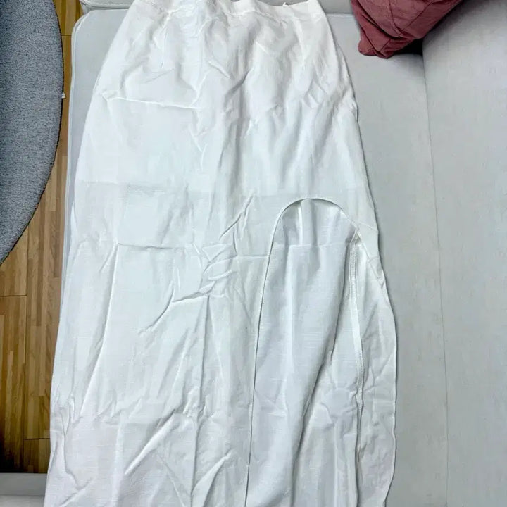 [BUNJANG] White Slit Long Skirt / 5/26까지 미착용 새제품 화이트 트임 롱 스커트
