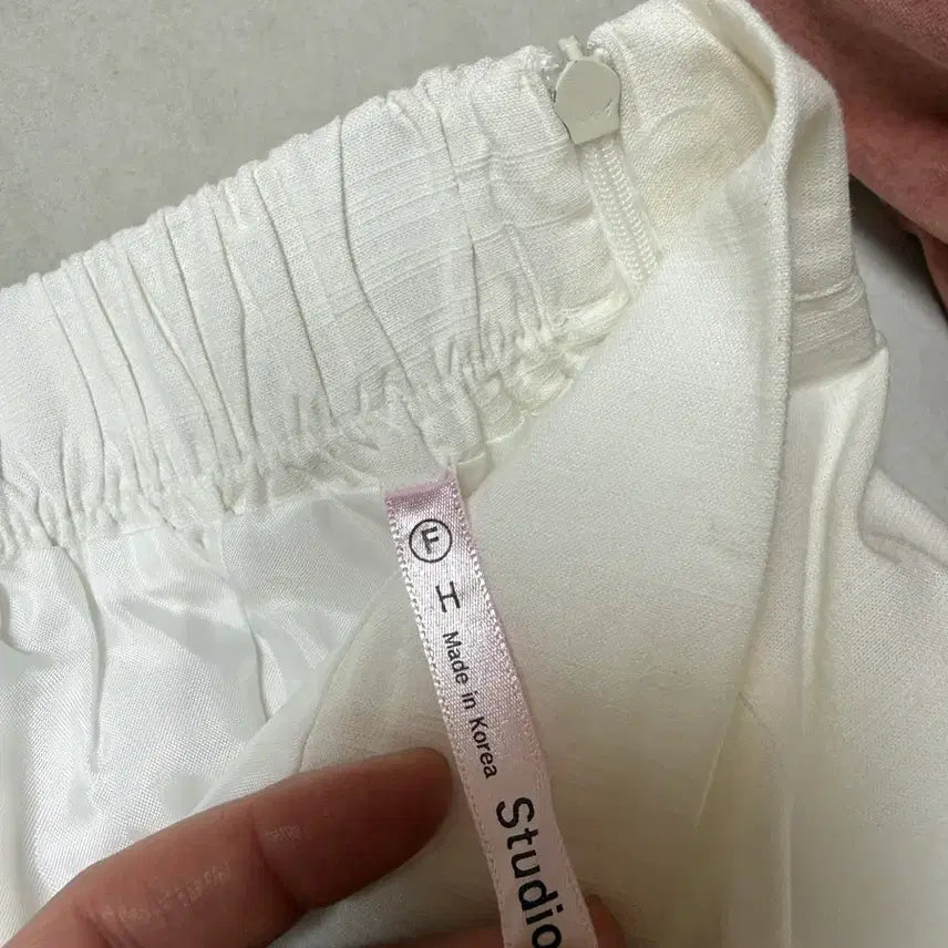 [BUNJANG] White Slit Long Skirt / 5/26까지 미착용 새제품 화이트 트임 롱 스커트