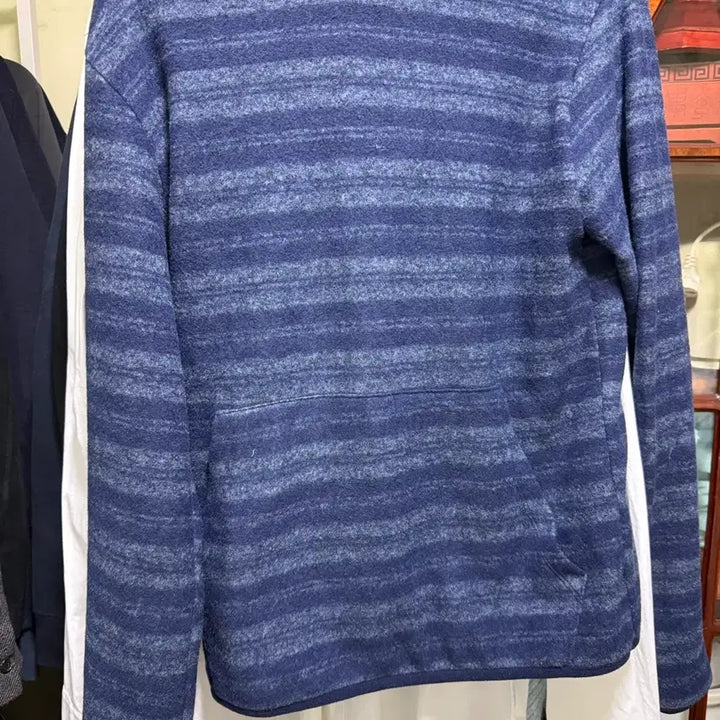 [BUNJANG] Pesto Stripe Long Sleeve T-shirt Navy / pesto 스트라이프 긴팔 티셔츠 페스토 후드티 네이비