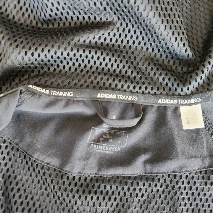 [BUNJANG] Adidas Tri-Stripe Hooded Windbreaker Jacket / 아디다스 삼선 후드 바람막이 블랙