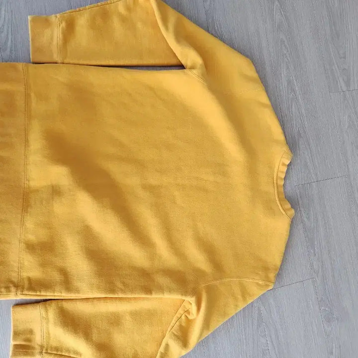 [BUNJANG] OBEY Yellow Sweatshirt / 오베이 OBEY 옐로우 맨투맨 티셔츠
