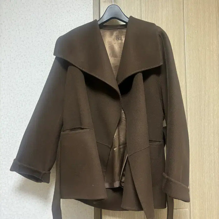 [BUNJANG] YUMER New Jeanne Cashmere High-Neck Short Coat / 유메르 뉴 잔느 캐시미어 하이넥 숏 코트