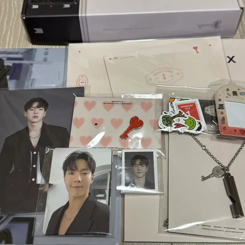 [SOLD OUT] 몬스타엑스 팬클럽 키트