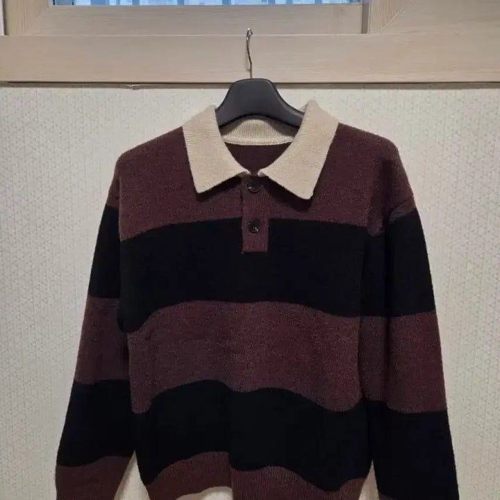 [BUNJANG] 8seconds Stripe Collar Knit / 에잇세컨즈 스트라이프 카라 니트