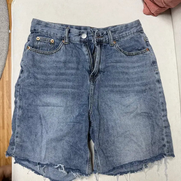 [BUNJANG] Denim Shorts - Knee Length / 5/26까지 데님 반바지 청반바지 무릎길이