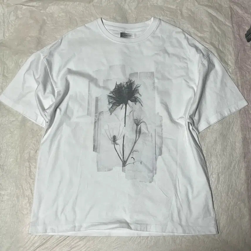 [SOLD OUT] 메종미네드 반팔 L