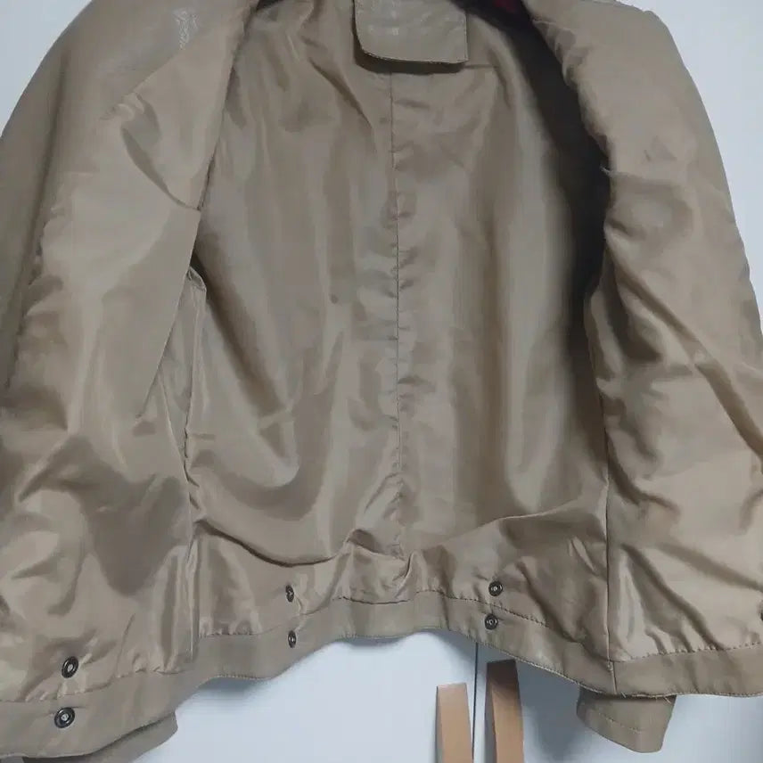 [BUNJANG] Unbranded Beige Faux Leather Jacket / 레더자켓 베이지 새것 (55)