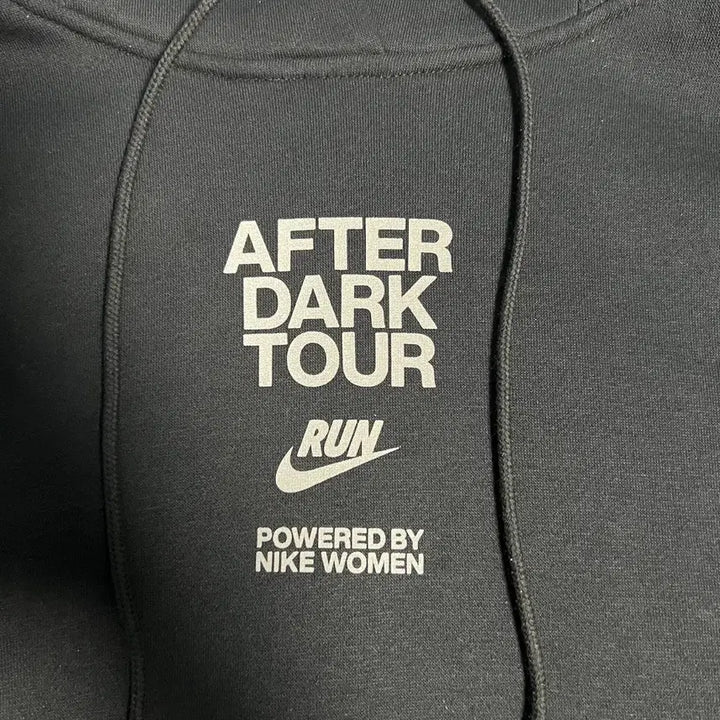 [BUNJANG] Nike Women's Oversized Fit Hoodie S Size / 나이키 우먼스 오버핏 후드티 S 사이즈