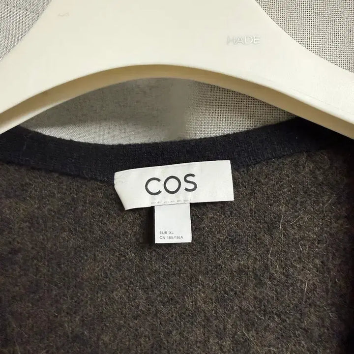 [BUNJANG] COS Geometric Cardigan XL / COS 지오메트릭 가디건 XL