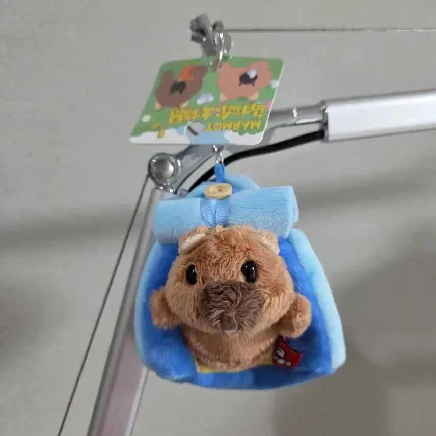 [BUNJANG] Marmot Beaver Doll Keyring + Tent / 마모트 비버 인형 키링 + 텐트