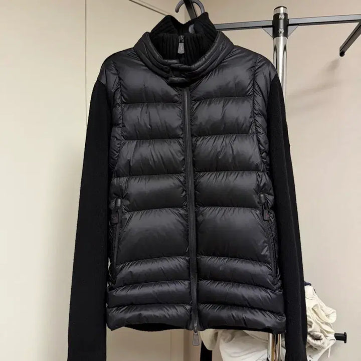 [BUNJANG] Moncler Grenoble Padded Zip-up Cardigan / Moncler Grenoble 몽클레르 패디드 집업 가디건