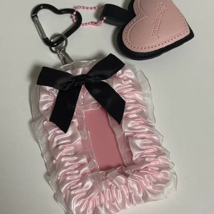 [BUNJANG] 핑크 하트 레이스 포토카드 탑로더 키링 세트 / 핑크 하트 레이스 포토카드 탑로더 키링 세트