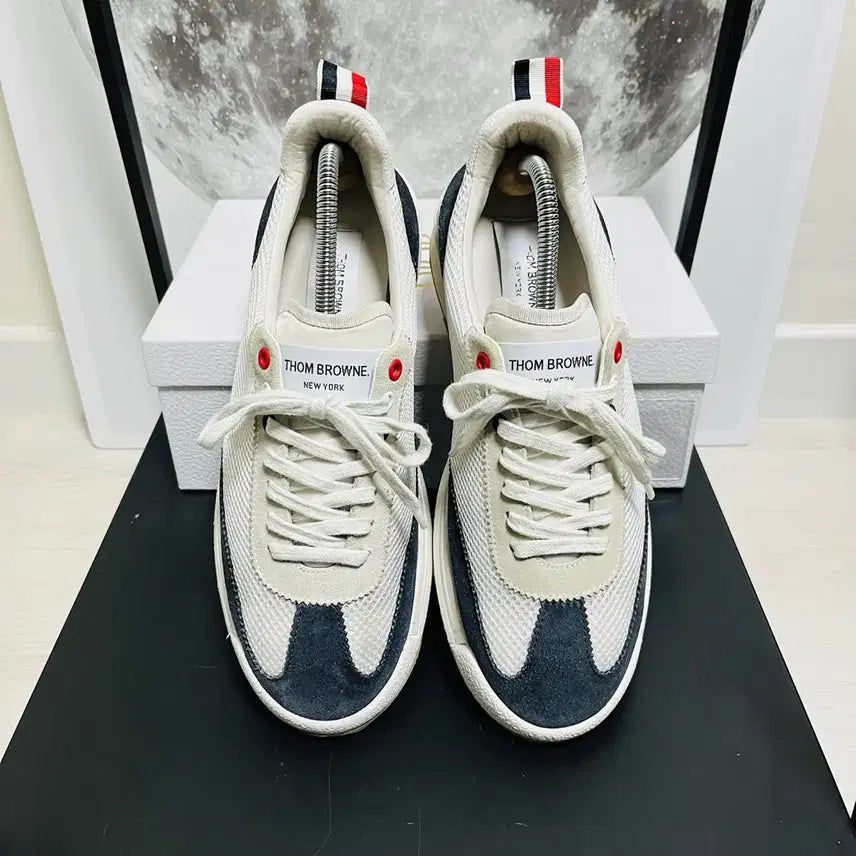 [BUNJANG] Thom Browne Tech Runner Sneakers (Size 275-280) / 정품 43) 톰브라운 테크 러너 스니커즈 275~280