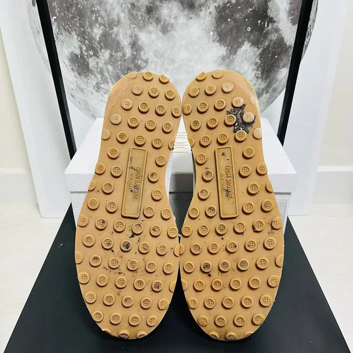 [BUNJANG] Thom Browne Tech Runner Sneakers (Size 275-280) / 정품 43) 톰브라운 테크 러너 스니커즈 275~280