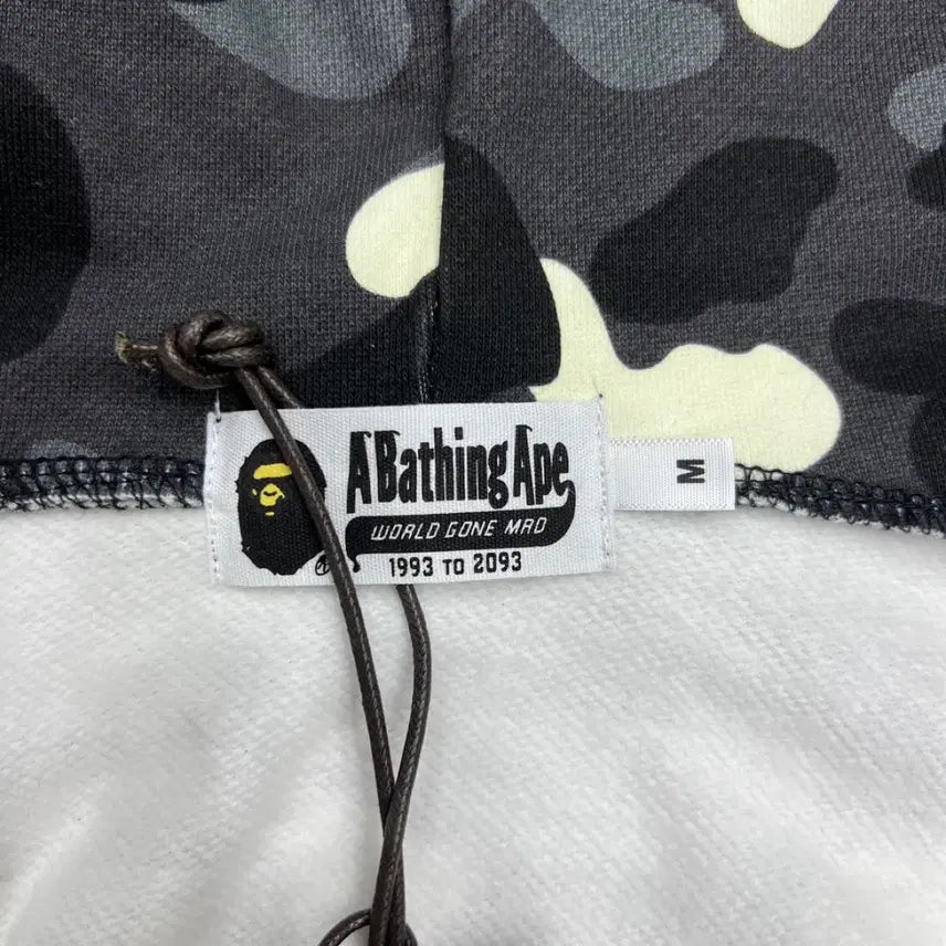 [BUNJANG] BAPE City Camo Shark Hoodie Black / BAPE 베이프 시티 카모 샤크 후드 블랙