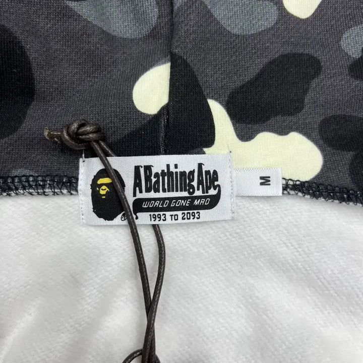 [BUNJANG] BAPE City Camo Shark Hoodie Black / BAPE 베이프 시티 카모 샤크 후드 블랙