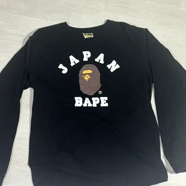 [SOLD OUT] 베이프 재팬 BAPE 블랙 긴팔 티셔츠