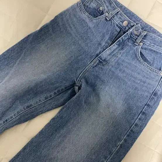 [BUNJANG] Straight Jeans / 스트레이트 청바지 55