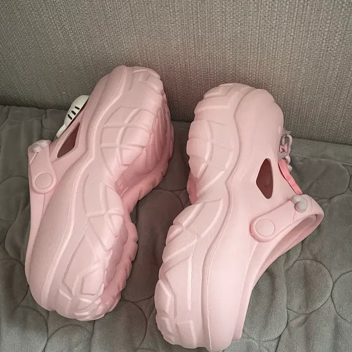 [BUNJANG] Sanrio Hello Kitty Platform Crocs / 산리오 정품 헬로키티 통굽 크록스