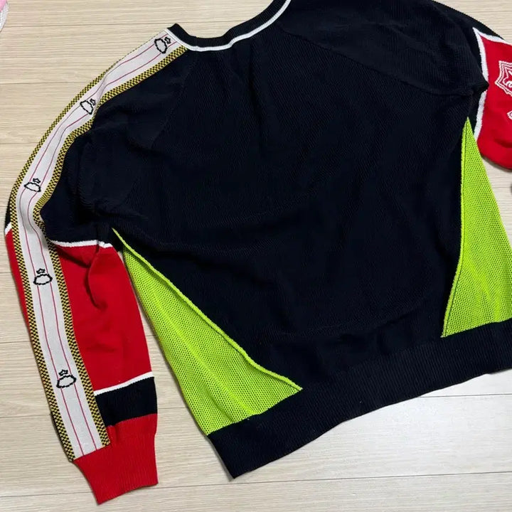 [BUNJANG] Iceberg Multi-Color Knit Sweater / 아이스버그 블랙 멀티컬러 니트