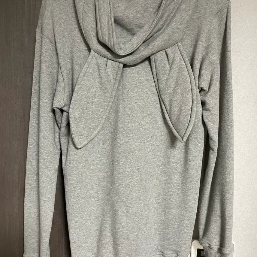[SOLD OUT] 꼼데가르송 회색 후드 집업