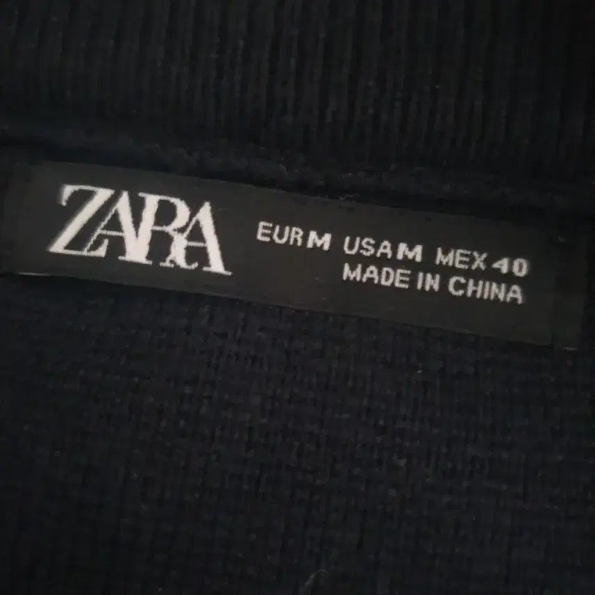 [BUNJANG] Zara Knit Zip-up Navy (Size M) / 자라 니트집업 네이비 사이즈 M