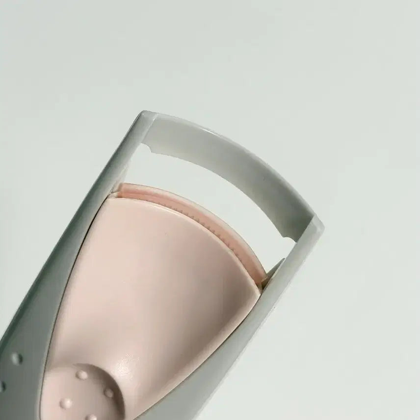 [BUNJANG] Fillimilli Heated Eyelash Curler / 필리밀리 히팅 뷰러